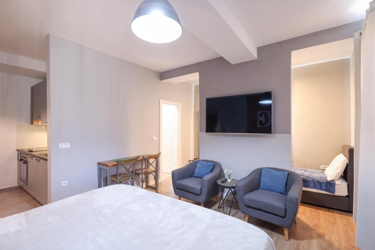 Apartment Elegance Studio